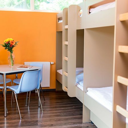 Hostel Huetteldorf Wiedeń Zewnętrze zdjęcie