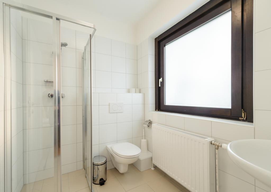 Hostel Huetteldorf Wiedeń Zewnętrze zdjęcie