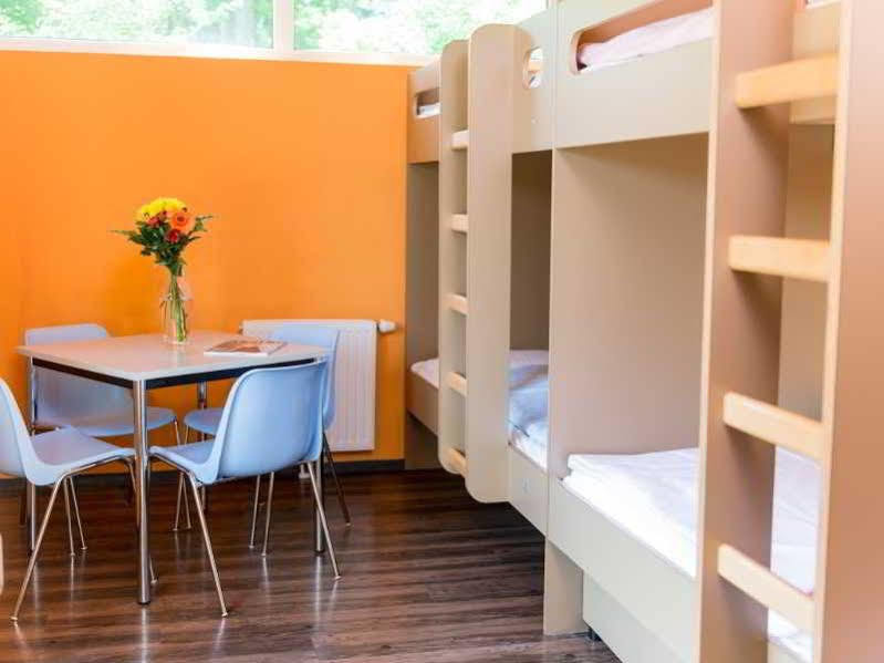 Hostel Huetteldorf Wiedeń Zewnętrze zdjęcie