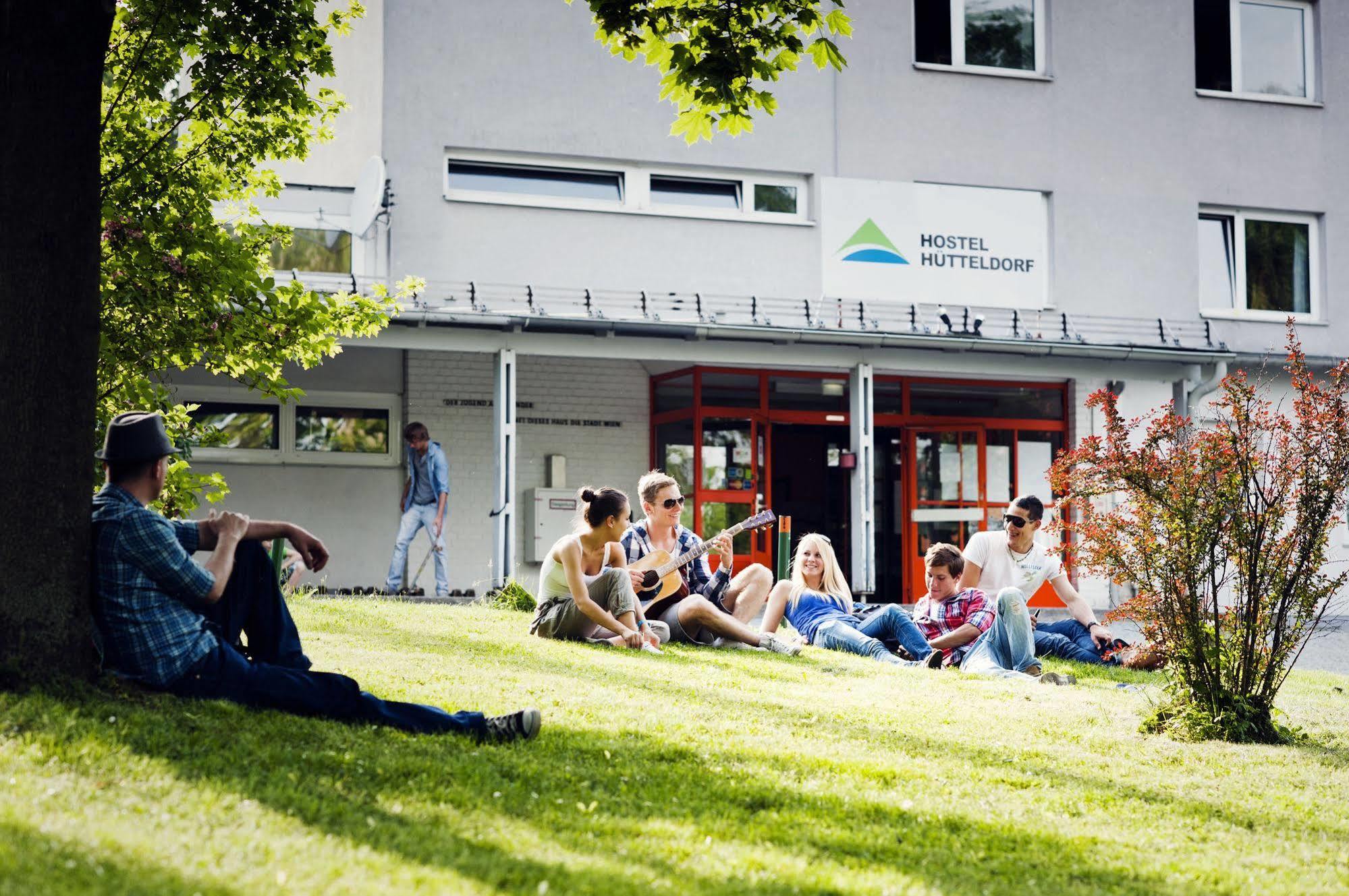 Hostel Huetteldorf Wiedeń Zewnętrze zdjęcie
